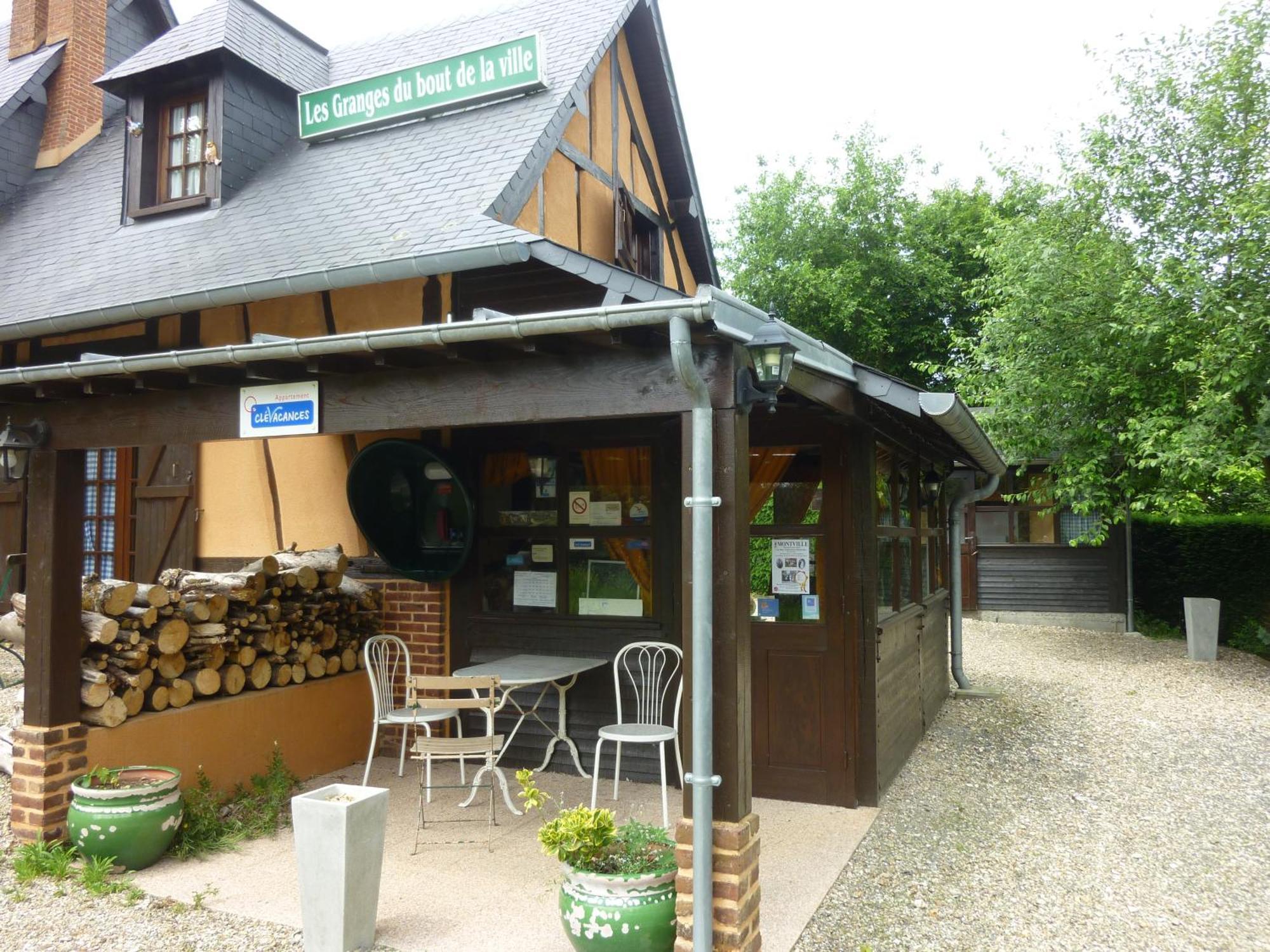 勒格朗吉杜布特拉维尔乡村民宿 Montville 外观 照片